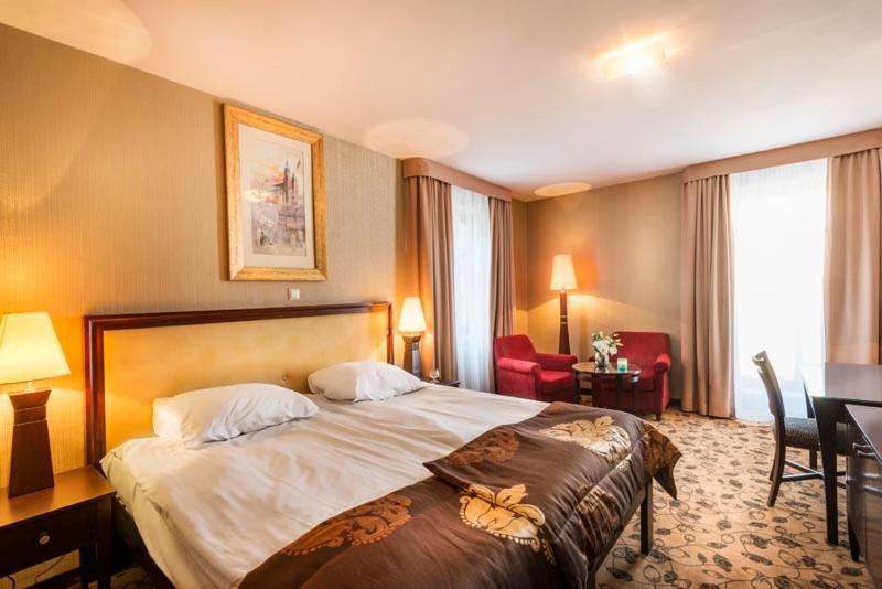 Great Polonia Krakow Kazimierz Aparthotel Ngoại thất bức ảnh