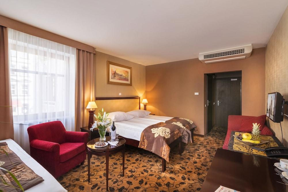 Great Polonia Krakow Kazimierz Aparthotel Ngoại thất bức ảnh