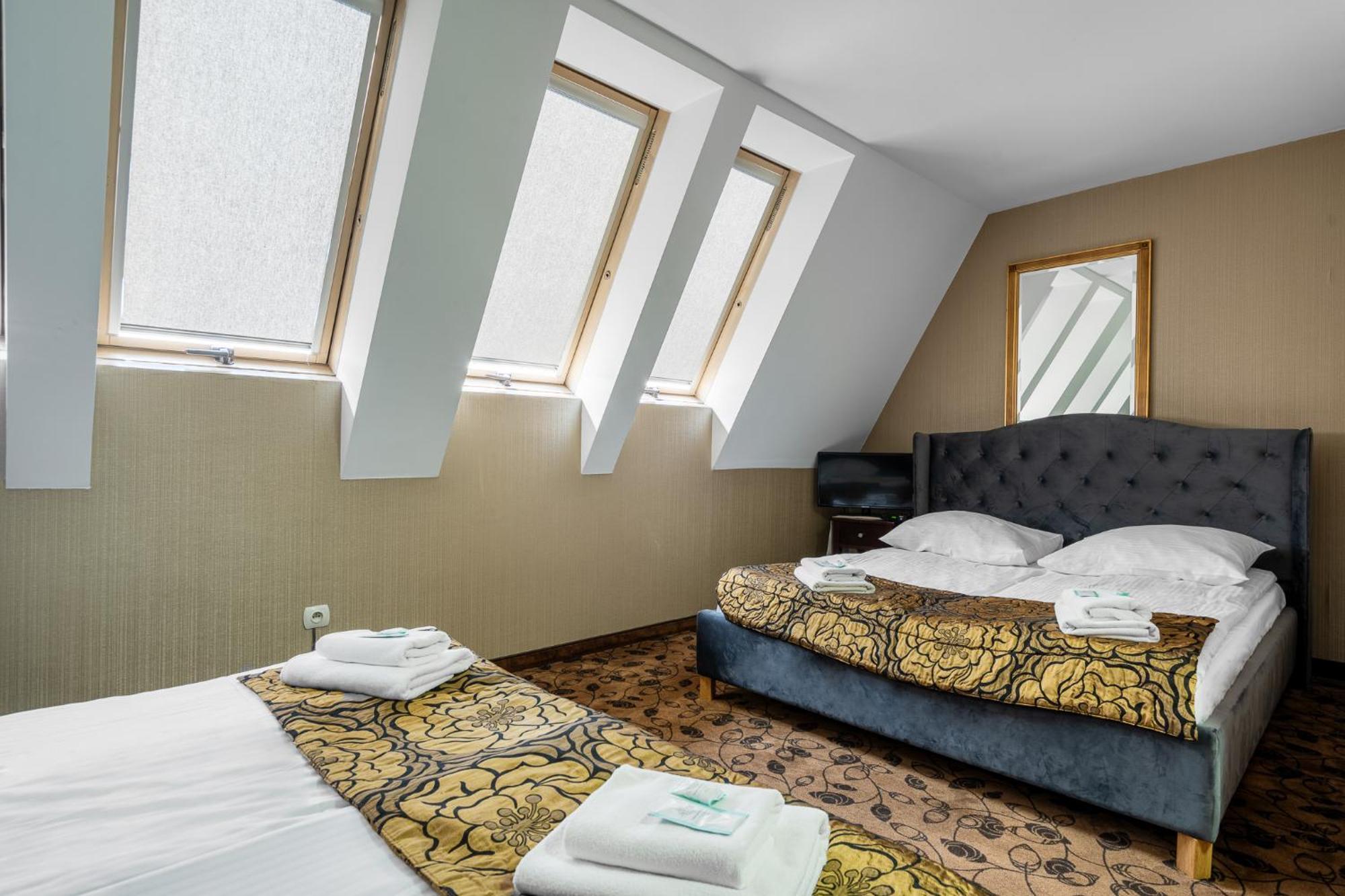 Great Polonia Krakow Kazimierz Aparthotel Ngoại thất bức ảnh